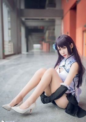 被老师掀开蕾丝裙打屁屁_1080P全集免费播放