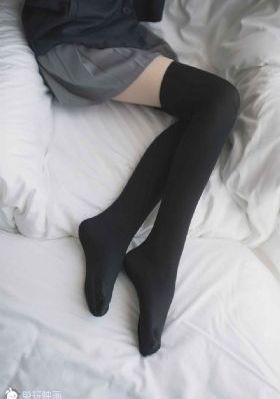 8禁止观看美女脱裤子男生桶_720电影免费在线