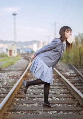 美女美腿丝袜任你爽_蓝光日韩免费观看