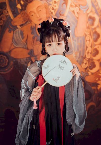 动漫美女被吸乳奶_4K高清完整版
