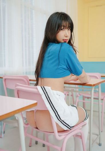 偷拍女同学大腿白腿吧_BD国语手机在线观看