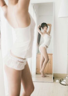 日本公与媳二三圾片_BD国语高清迅雷在线观看