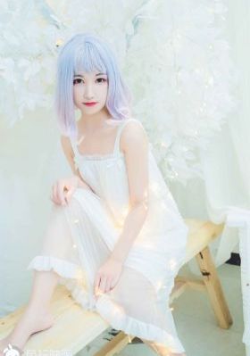 偷拍学校女厕小便视频在线_英文版字幕