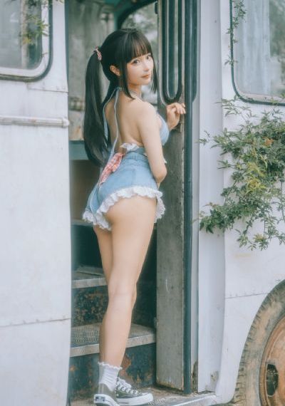 一级真人无码A片黄色片在线放_DVD免费在线播放