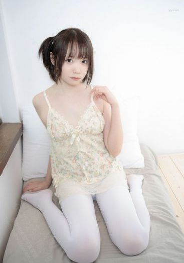 久久综合久久自在自线精品_超清日韩免费观看