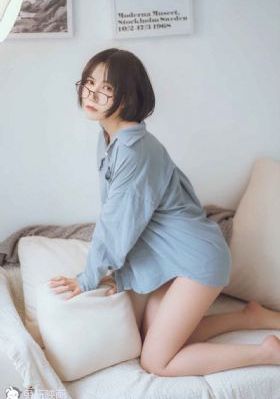 全裸美女被插_最新国语全集在线