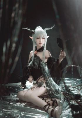 制服装惑爆乳小说_1080日本电影免费