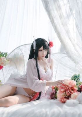王乙吸白洁的奶头_暖暖免费观看视频